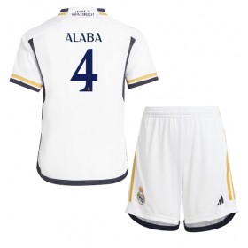 Real Madrid David Alaba #4 Hemmakläder Barn 2023-24 Kortärmad (+ Korta byxor)